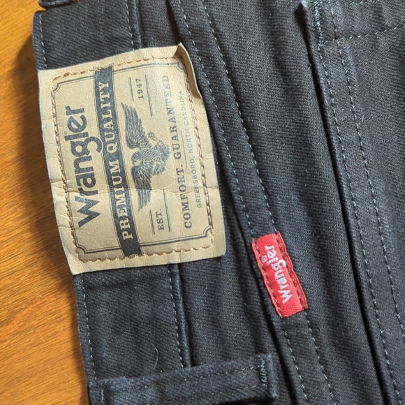 NWOT Wrangler Denim Black 36X29 - Picture 9 of 13